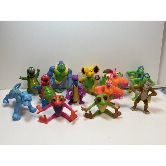 Rainforest Cafe PVC Lot Of 13 Posable Animal Figures - Picture 1 of 7